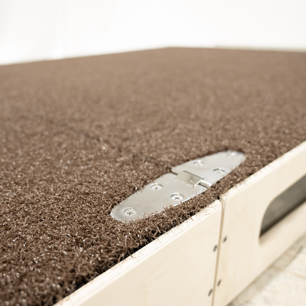 Velocity Wheeled 8-Inch Portable Turf Pitching Mound